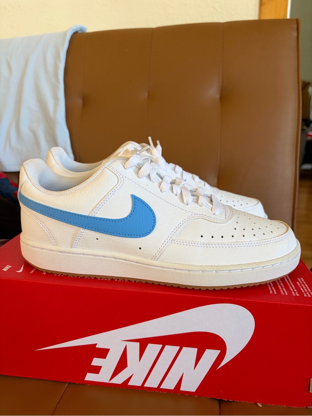Nike Court Vision Lows Men’s Size 8/Women’s Size 9.5